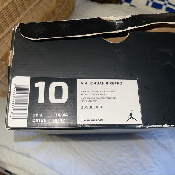 Jordan Retro 8 Playoffs - Picture 9 of 9